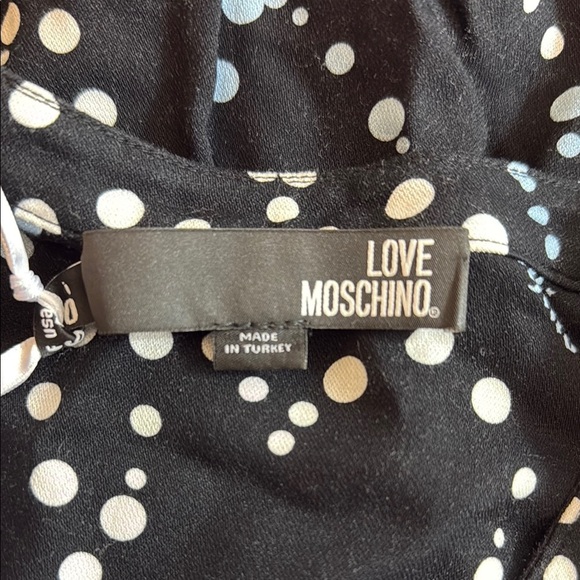 Love Moschino Black and White Oversized Graphic Button Down Blouse Size 4 - Picture 6 of 11